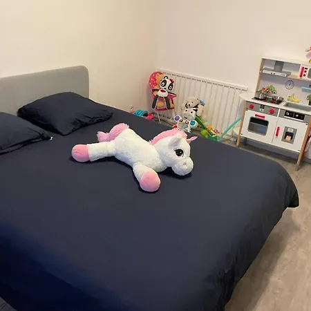 Agreable Maison De A 500 Metres De La Cite בית נופש *