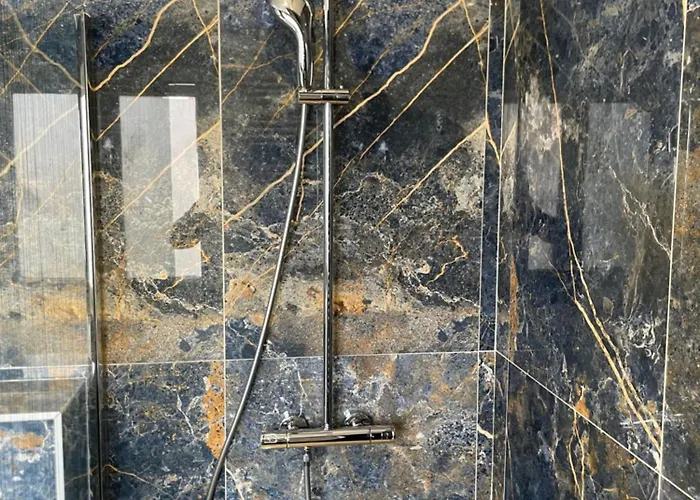 Agreable Maison De A 500 Metres De La Cite בית נופש *