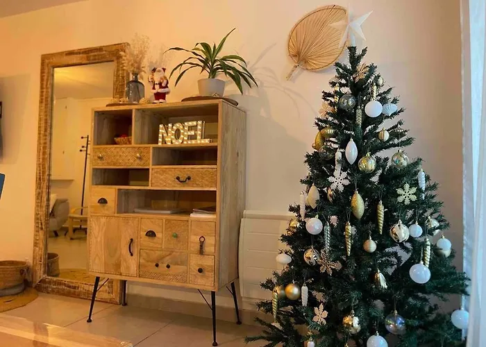 Agreable Maison De A 500 Metres De La Cite *