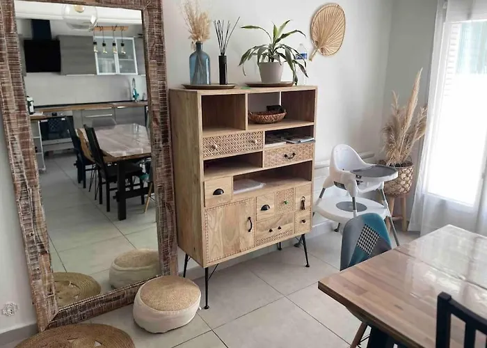 Agreable Maison De A 500 Metres De La Cite *